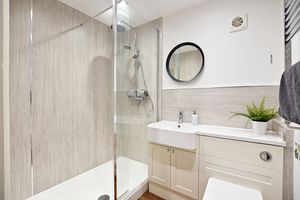 Photo 16- click for photo gallery